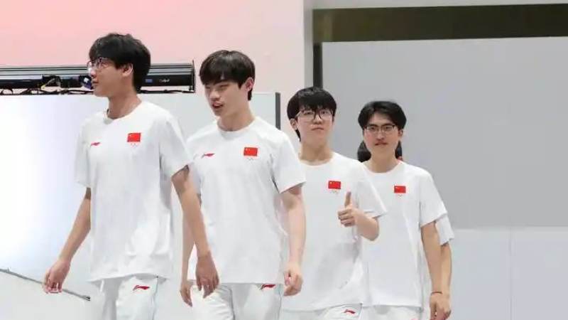 球速体育-先锋潮流,打造专属体育圈-球速体育 | 官方网站 小组赛与淘汰赛的赛制差别